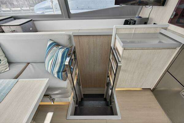 Leopard  Yacht For Sale