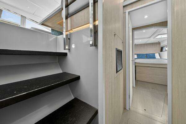 Leopard  Yacht For Sale