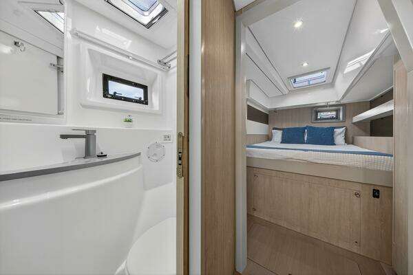 Leopard  Yacht For Sale