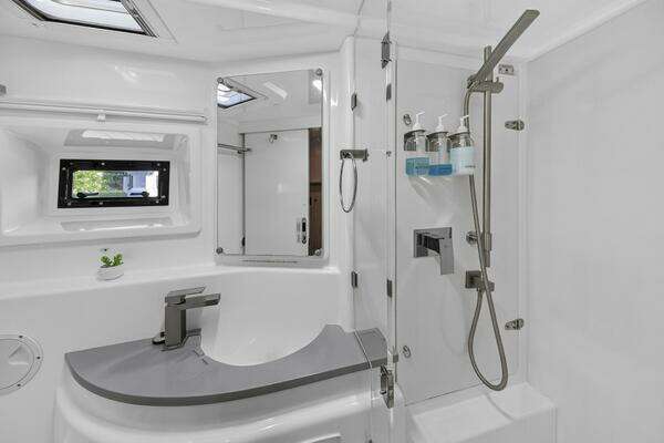 Leopard  Yacht For Sale