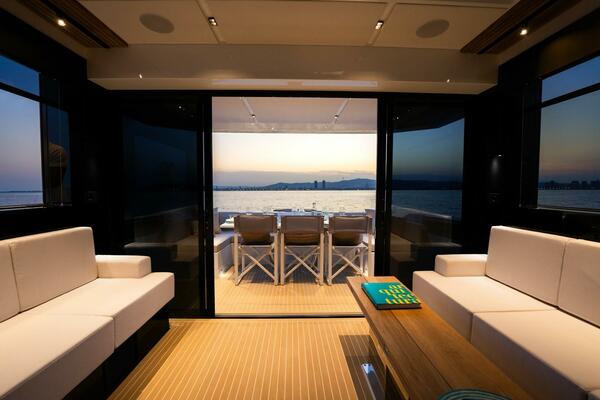 60ft De Antonio Yacht For Sale