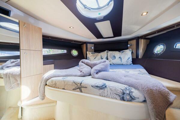 She s Royal 39ft Cranchi Yacht For Sale