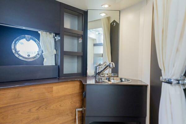 She s Royal 39ft Cranchi Yacht For Sale