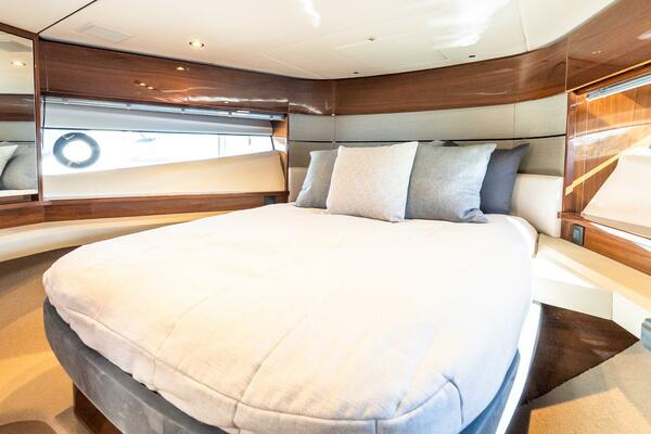 MOLLY 60ft Princess Yacht For Sale