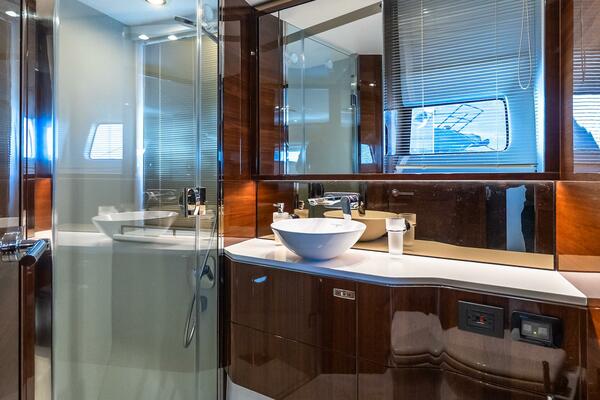 MOLLY 60ft Princess Yacht For Sale