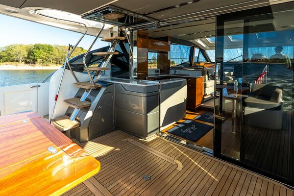 MOLLY 60ft Princess Yacht For Sale