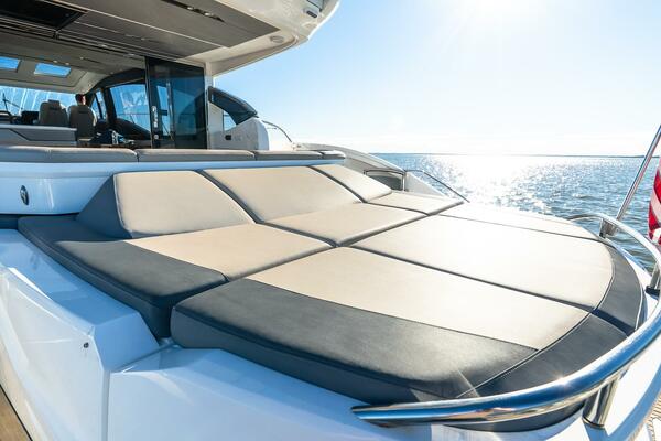 MOLLY 60ft Princess Yacht For Sale