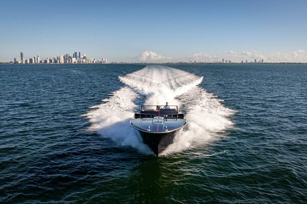 50ft Magnum Yacht For Sale