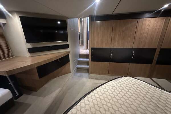 Sea Ray L 590 Yacht For Sale