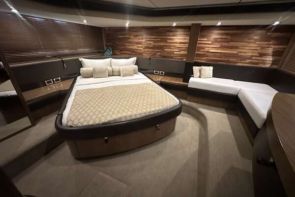 Sea Ray L 590 Yacht For Sale