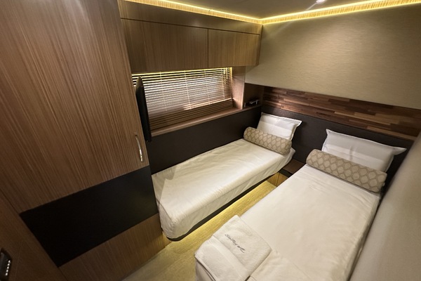 59ft Sea Ray Yacht For Sale