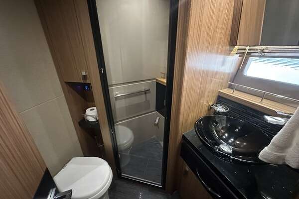 Sea Ray L 590 Yacht For Sale