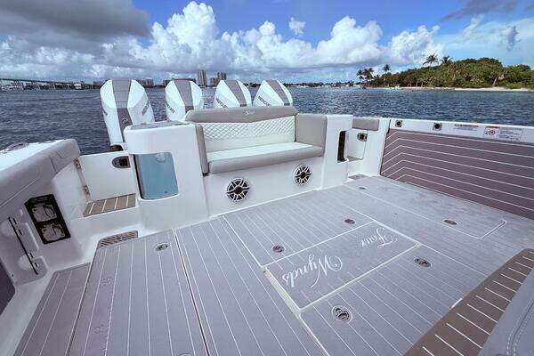 Scout 400 LXF Yacht For Sale