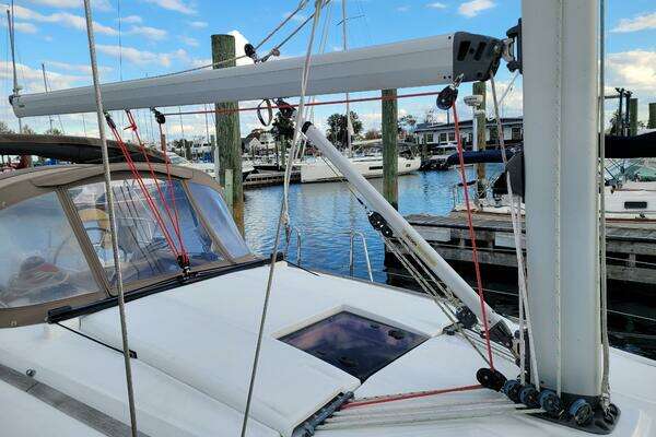 Photo of the 2014 Jeanneau 379 "Kappa"