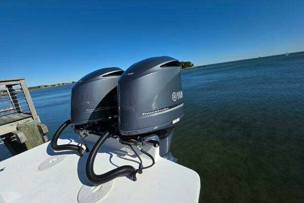 2014 Regulator 34