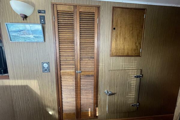 52ft Richardson Yacht For Sale