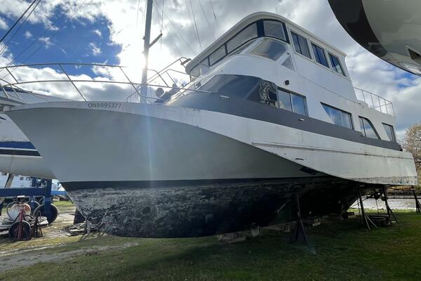52ft Richardson Yacht For Sale