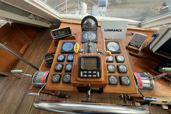 52ft Richardson Yacht For Sale