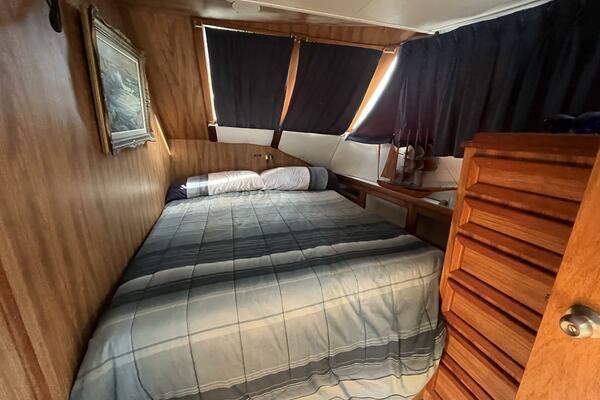 52ft Richardson Yacht For Sale