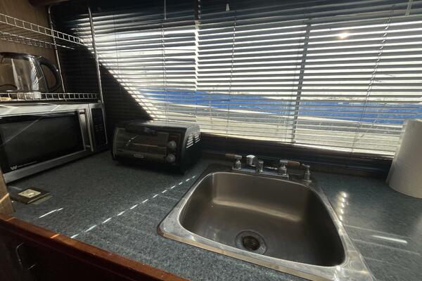 52ft Richardson Yacht For Sale