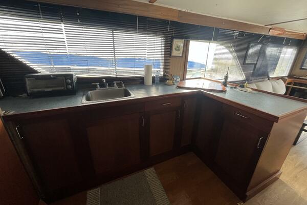 52ft Richardson Yacht For Sale