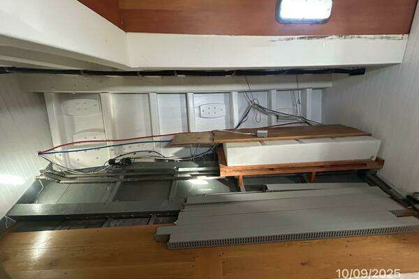 Custom Chesapeake Bay Buyboat Yacht For Sale