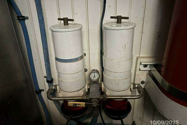 Custom Chesapeake Bay Buyboat Yacht For Sale