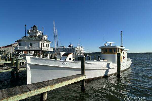 Photo of the 1938 Custom Chesapeake Bay Buyboat "Choptank"