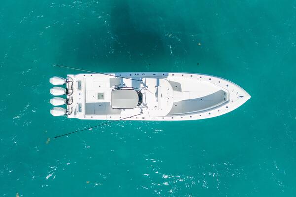 39ft Contender Yacht For Sale