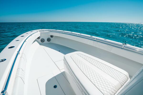 39ft Contender Yacht For Sale