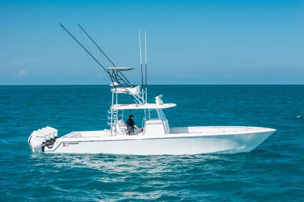 39ft Contender Yacht For Sale