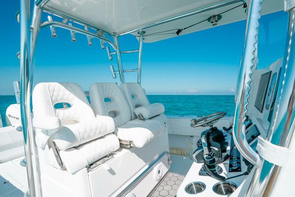 39ft Contender Yacht For Sale