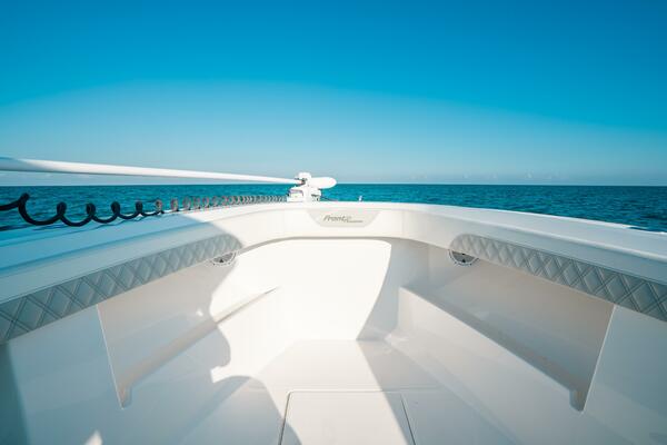 39ft Front Runner Yacht For Sale