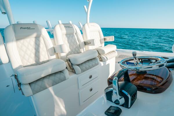 39ft Front Runner Yacht For Sale