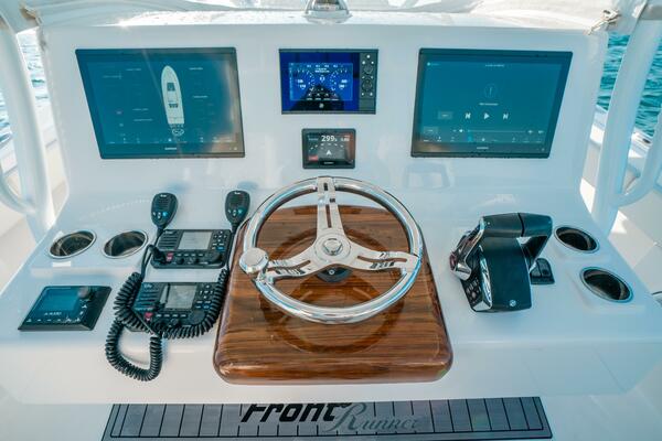 39ft Front Runner Yacht For Sale