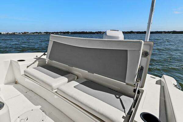 Photo of the 2016 Boston Whaler 210 Dauntless