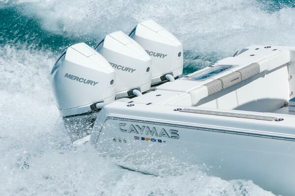 34ft Caymas Yacht For Sale