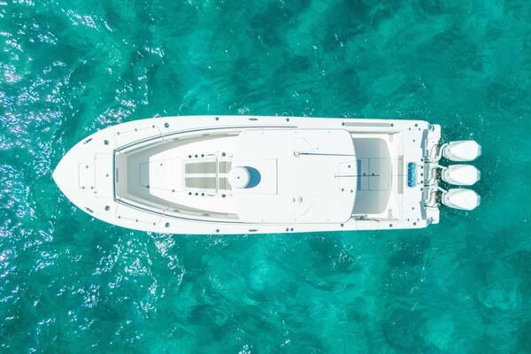 34ft Caymas Yacht For Sale