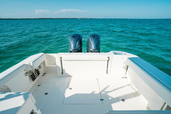 33ft Cobia Yacht For Sale