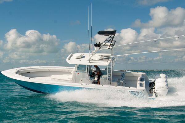 39ft Contender Yacht For Sale