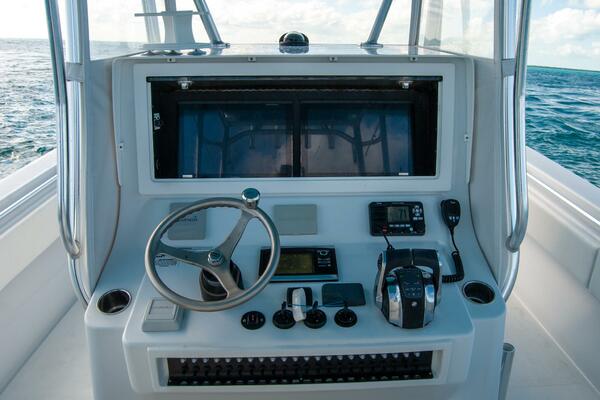 39ft Contender Yacht For Sale