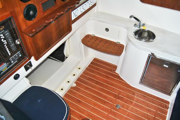 37ft Grady White Yacht For Sale