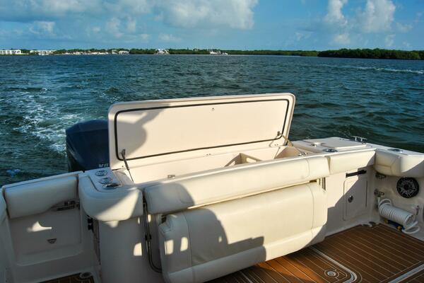 37ft Grady White Yacht For Sale