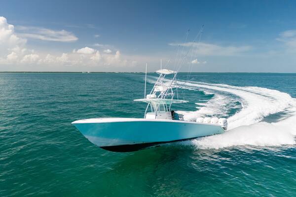 39ft Venture Yacht For Sale