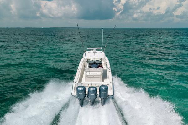 33ft Hydra Sports Yacht For Sale