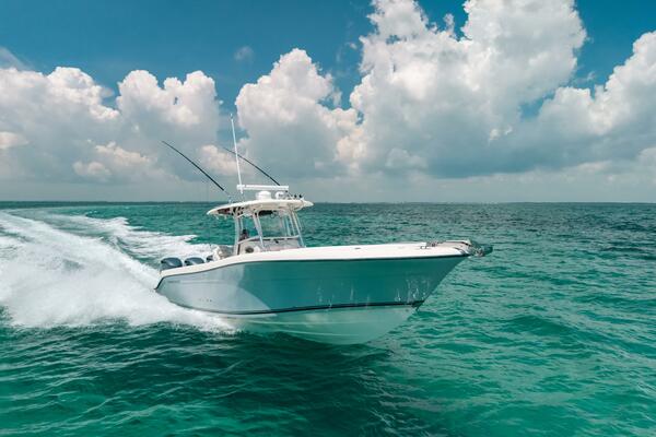 33ft Hydra Sports Yacht For Sale