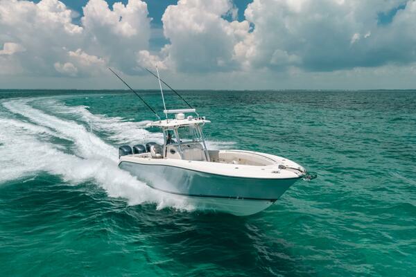 33ft Hydra Sports Yacht For Sale