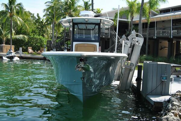 30ft Sea Hunt Yacht For Sale