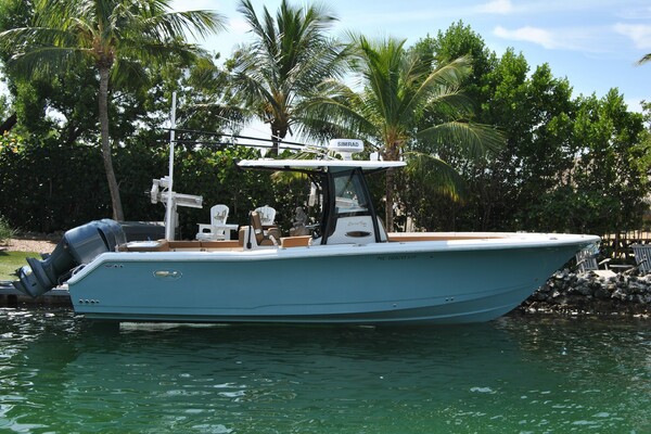 30ft Sea Hunt Yacht For Sale