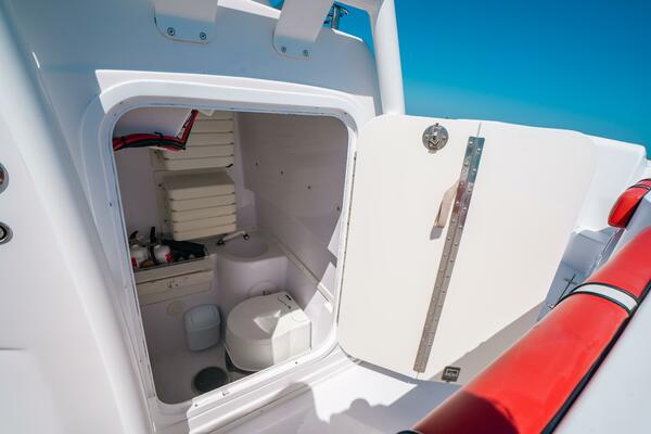 38ft Donzi Yacht For Sale